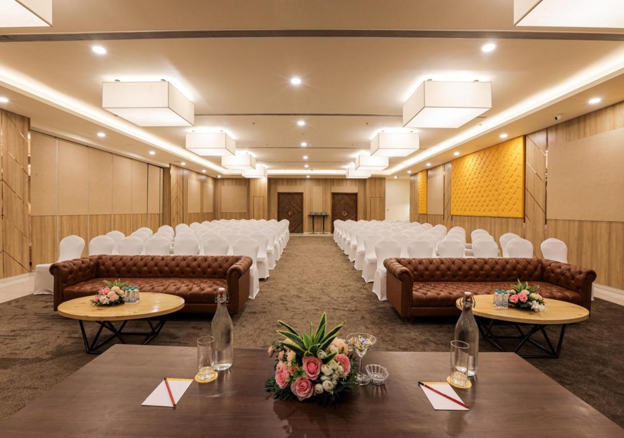 Bloom Hotel - Jalandhar Extérieur photo